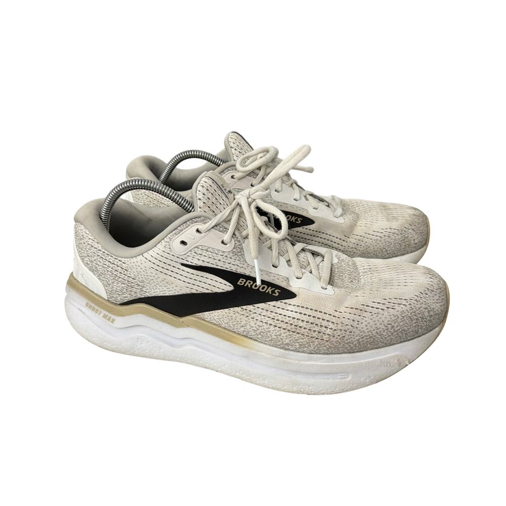 Brooks Ghost Max 2 Shoes Mens Size 13 Running White Pelican Oyster Colorway